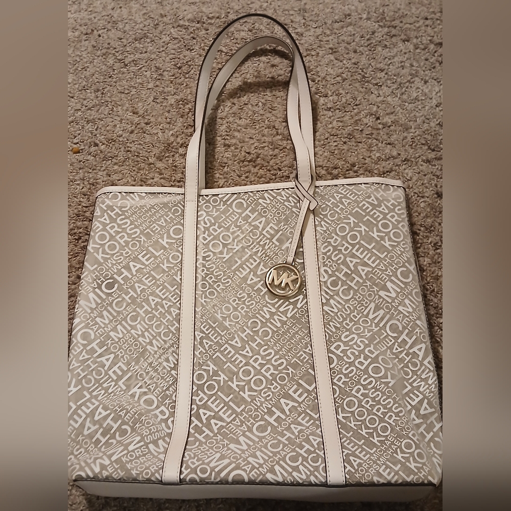 Michael Kors Logo Tote Beige Cream Semi-Translucent MK Signature Large Shoulder - Picture 13 of 13